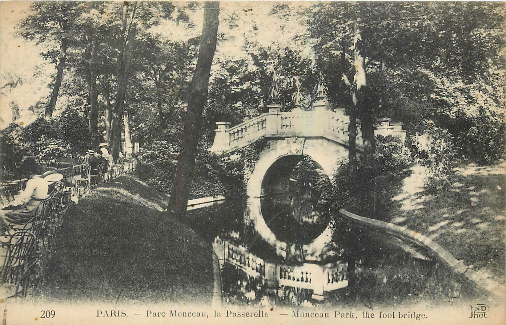 CPA Paris Parc Monceau la Passerelle 