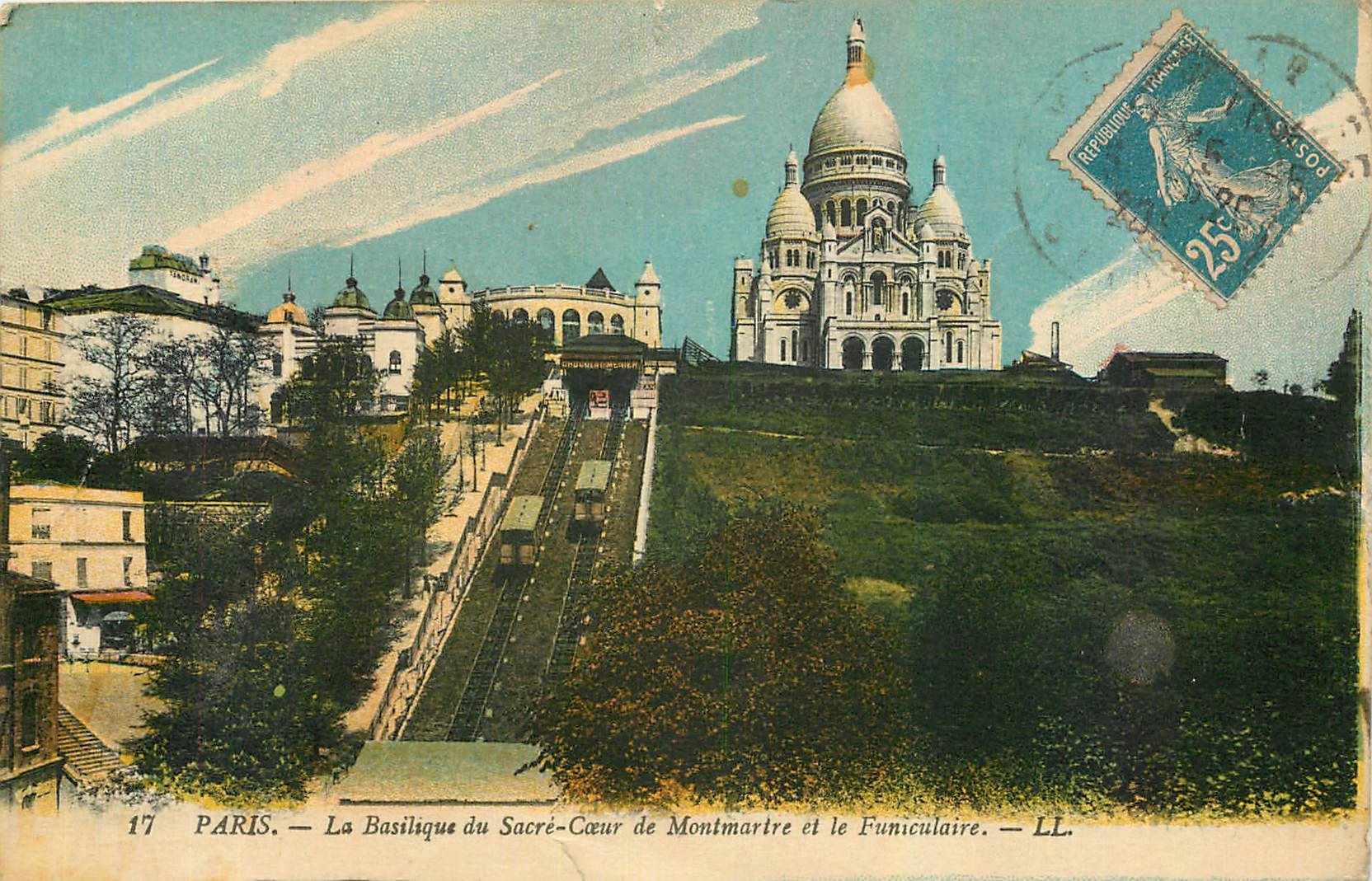 CPA Paris La Basilique du Sacre Coeur de Montmartre et le Funiculaire 