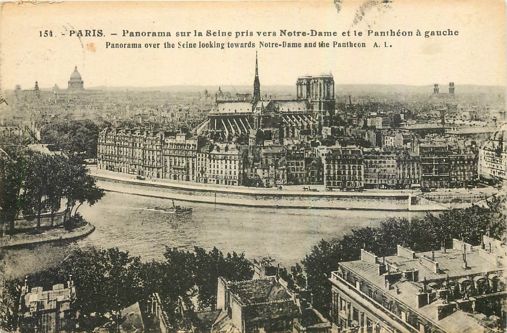CPA Paris Panorama sur la Seine pris vers Notre Dame et le Pantheon a gauche 