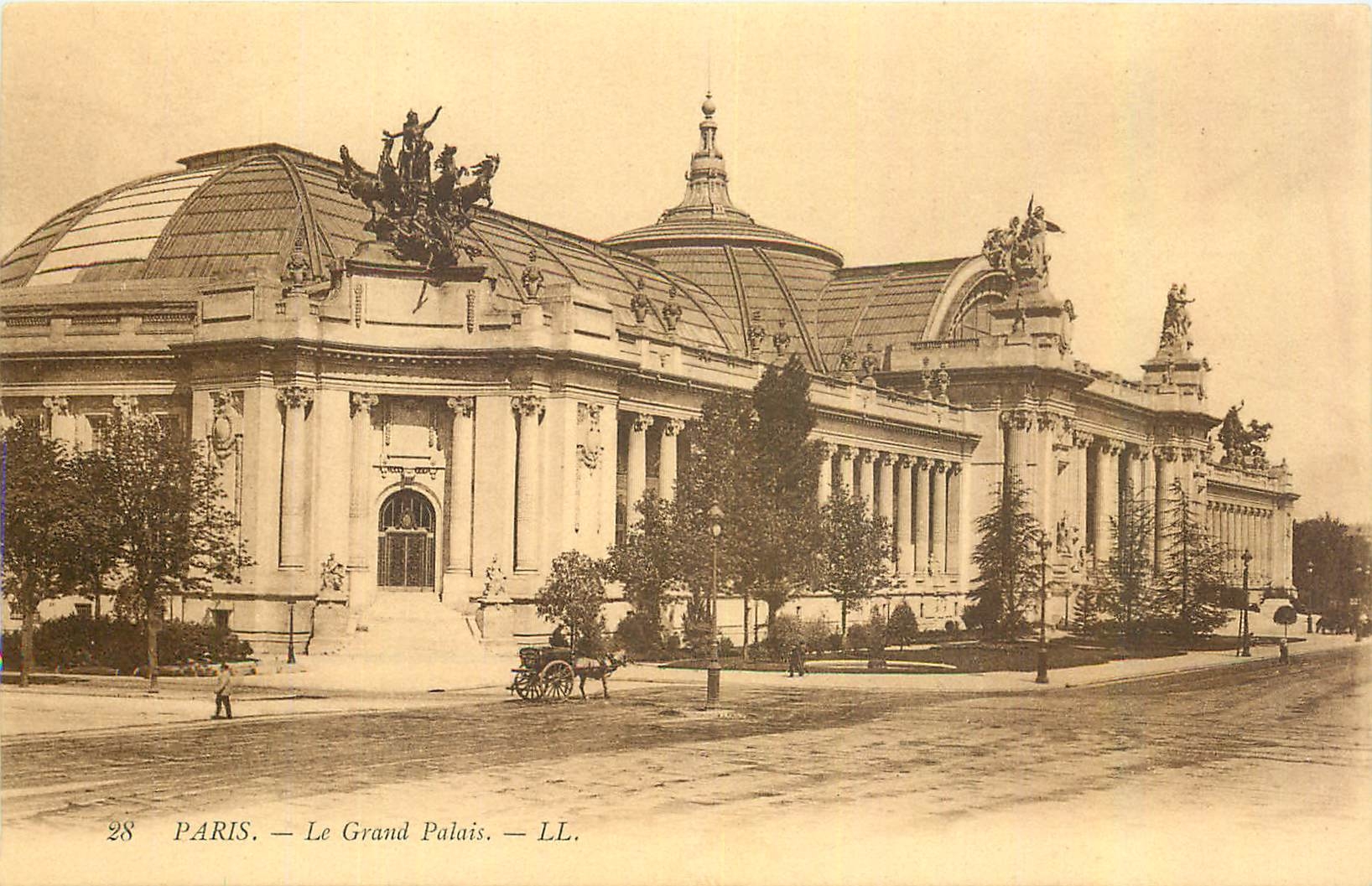 CPA Paris Le Grand palais 