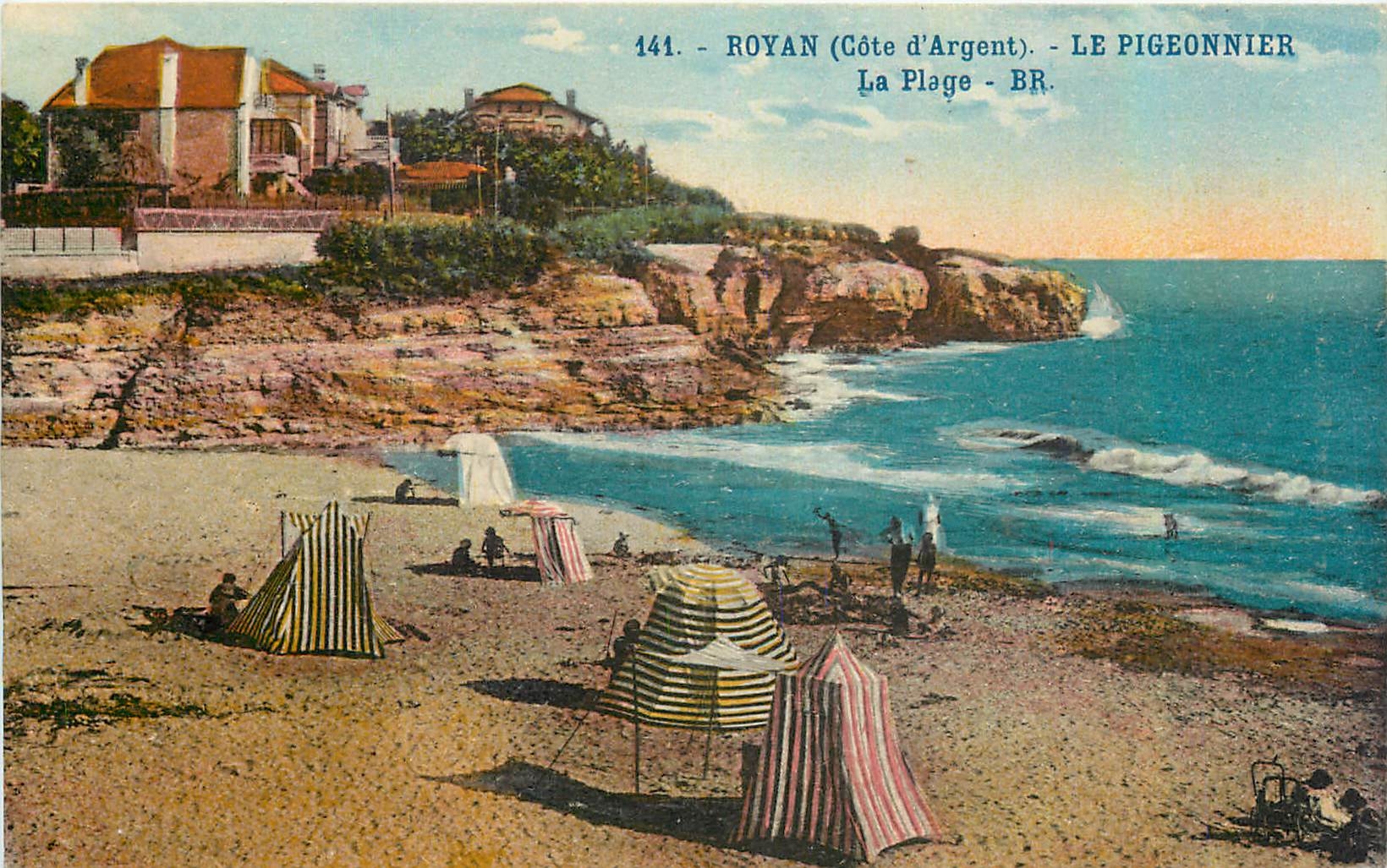 CPA Royan Cote d'Argent Le Pigeonnier La Plage 