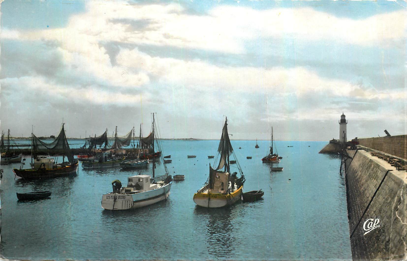 CPM La Cotiniere Ile d'Oleron Le Port Bateaux