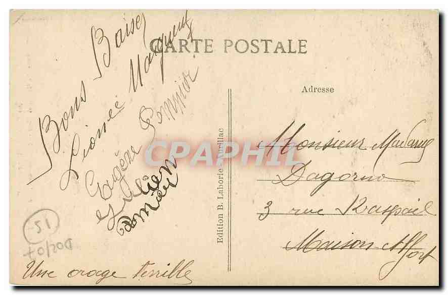 CPA Le Cantal Pittoresque Vallee de la rhue Le Rocher des Faux Monnayeurs  — Rückseite