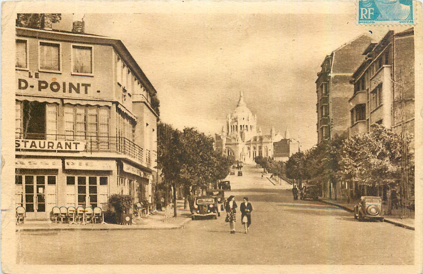 CPA Lisieux Avenue de Sainte Therese 