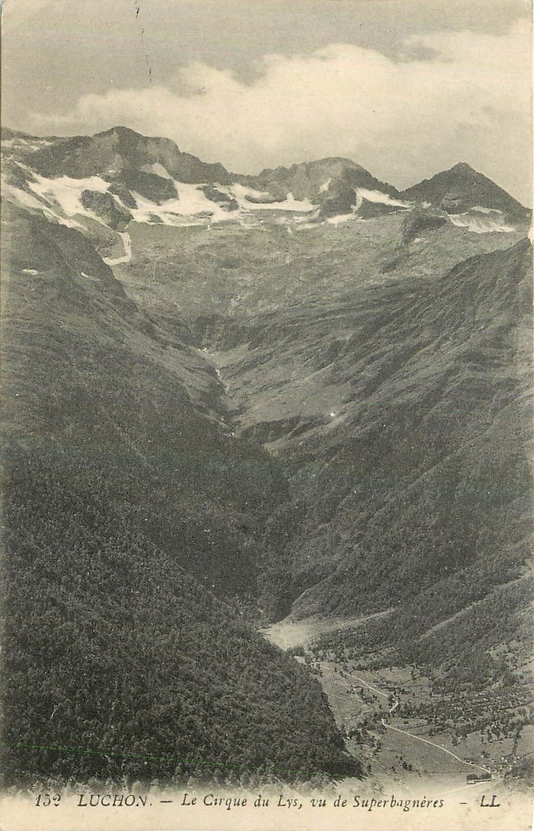 CPA Luchon Le Cirque du Lyz vu de Superbagneres 