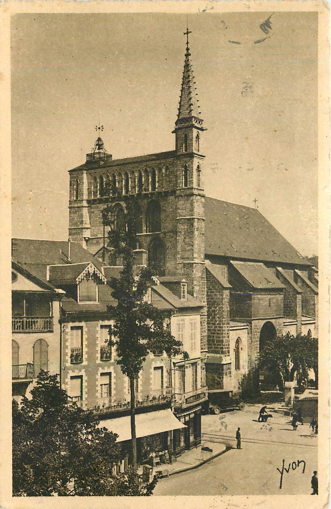 Kirche Saint-Vincent — Bagnères-de-Bigorre — Éditions d'Art Yvon