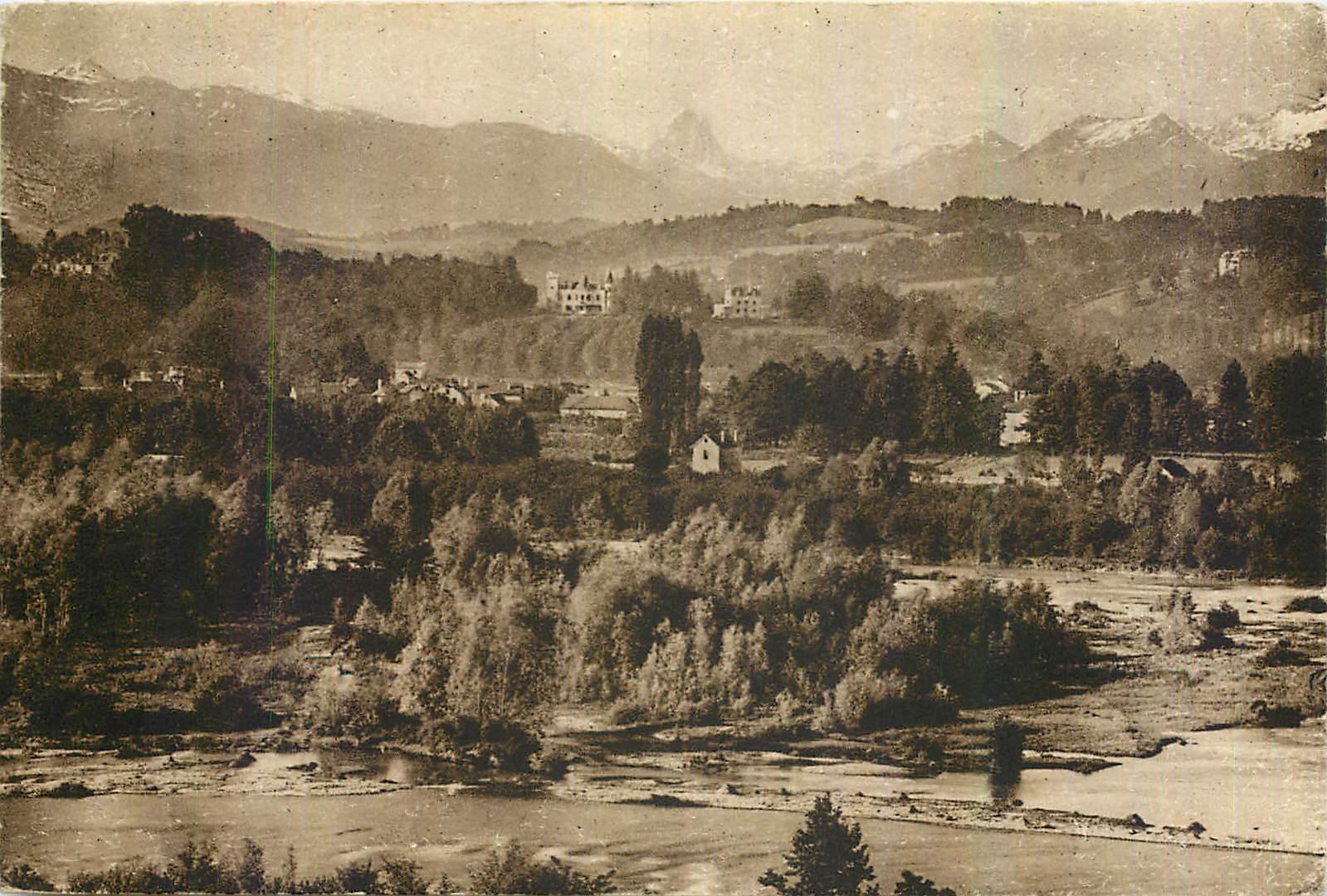 Le Gave et les Pyrénées — vus de la Place Royale — Phototypia Labonche Frères, Toulouse
