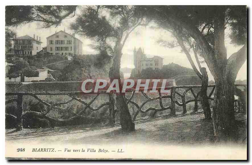 CPA Biarritz vue vers la Villa Belza 