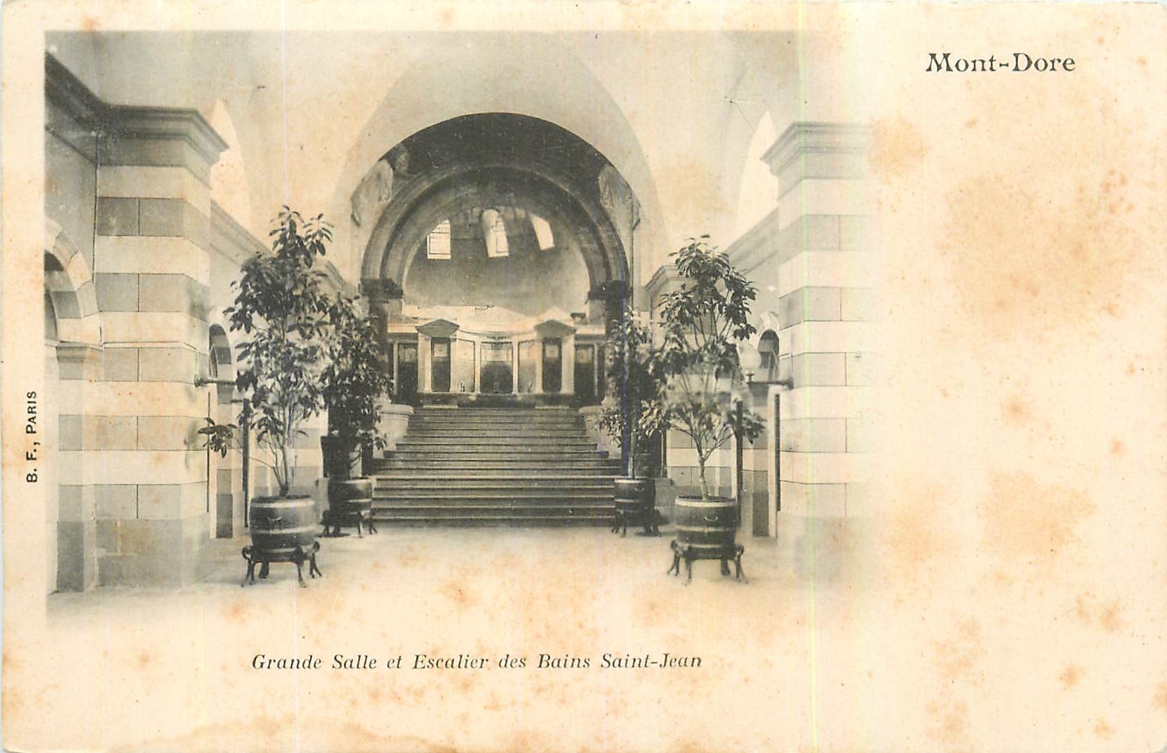 CPA Mont Dore Grande Salle et Escalier des Bains Saint Jean 
