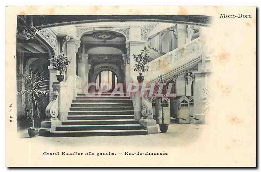 CPA Mont Dore Grand Escalier aile gauche Rez de chaussee 