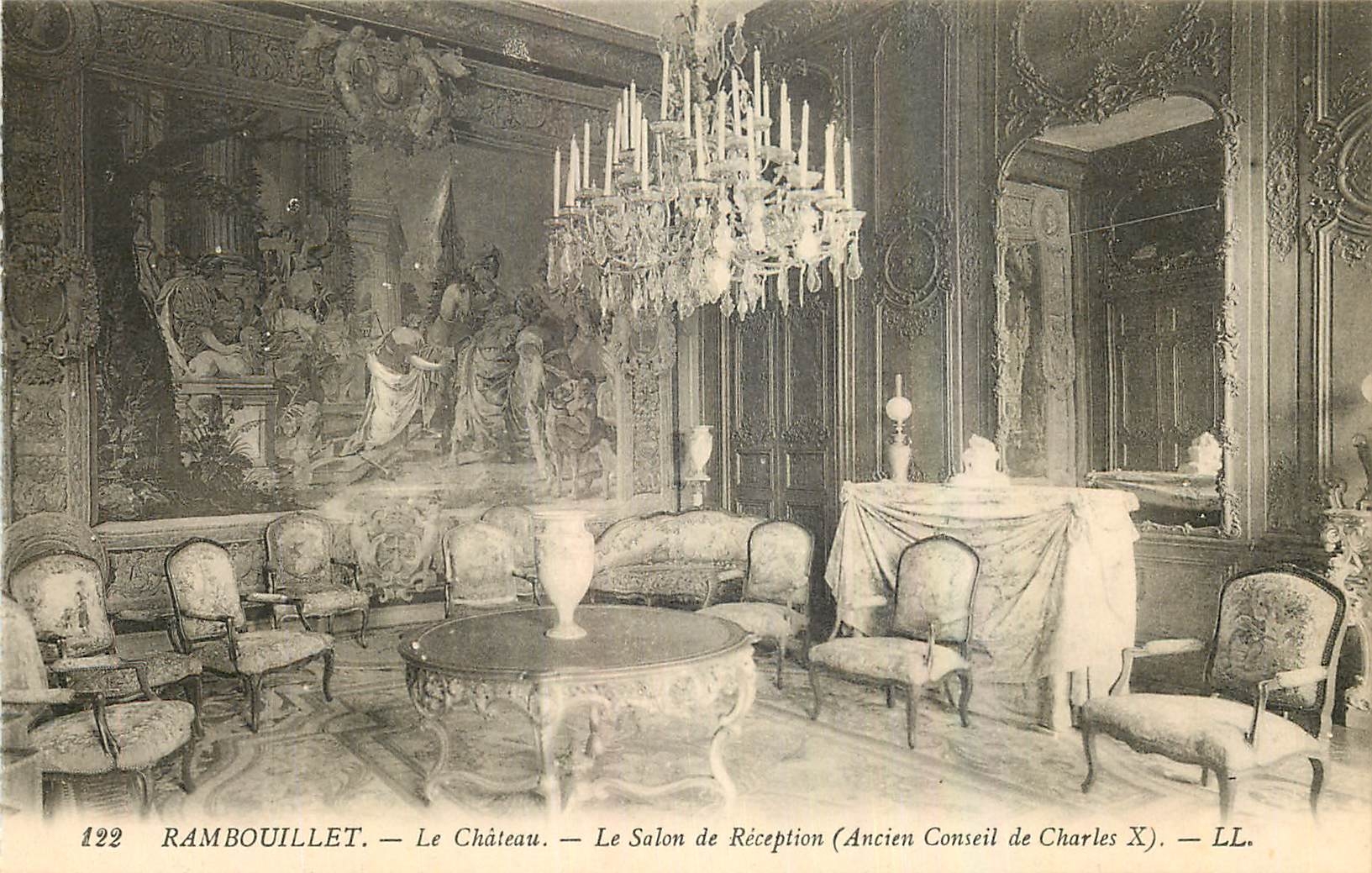 CPA Rambouillet Le Chateau Le Salon de Reception Ancien Conseil de Charles X 