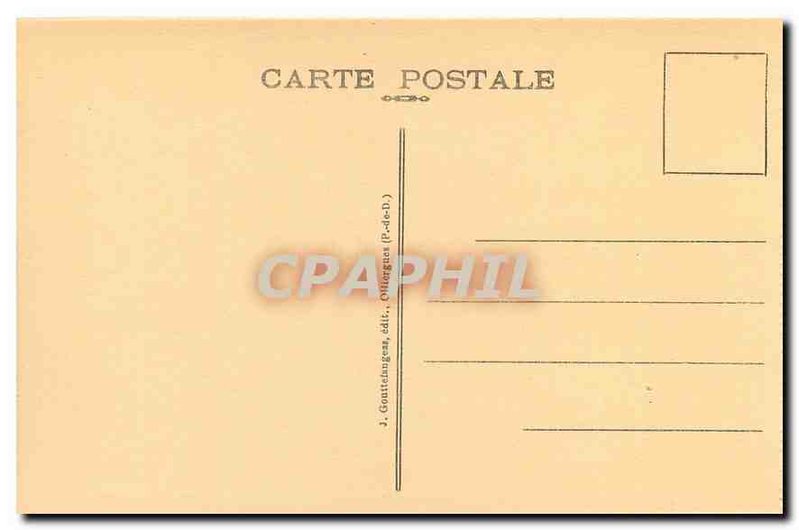 CPA Riom Cour de l'Hotel Arnoux de Maison Rouge  — Rückseite