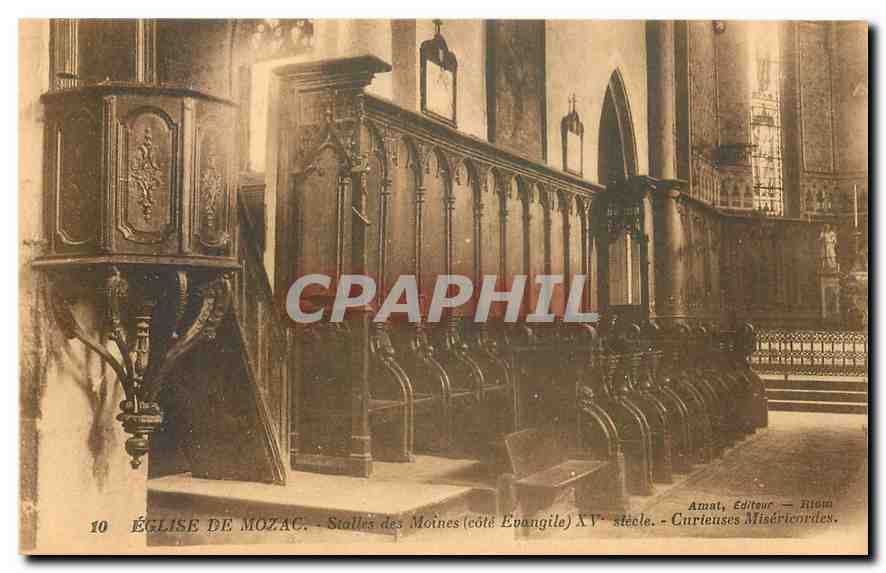 CPA Eglise de Mozac Stalles des Moines Cote Evangile Curieuses misericordes 