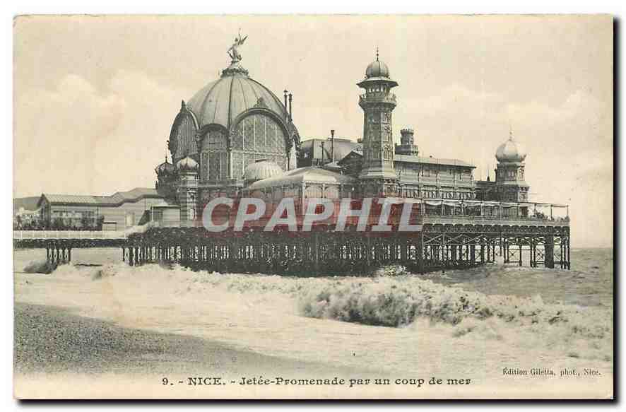 CPA Nice Jetee Promenade par un coup de mer 