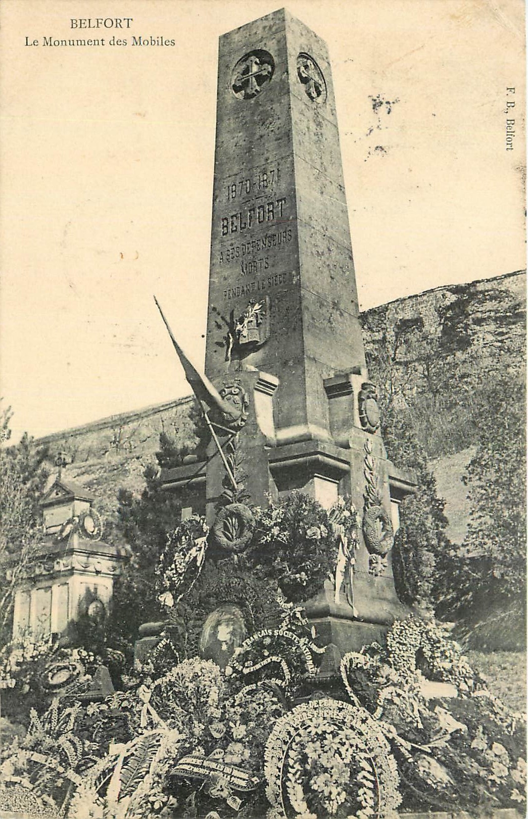 CPA Belfort Le monument des Mobiles 