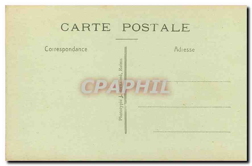CPA Notre Dame de Liesse Place du Calvaire  — Back
