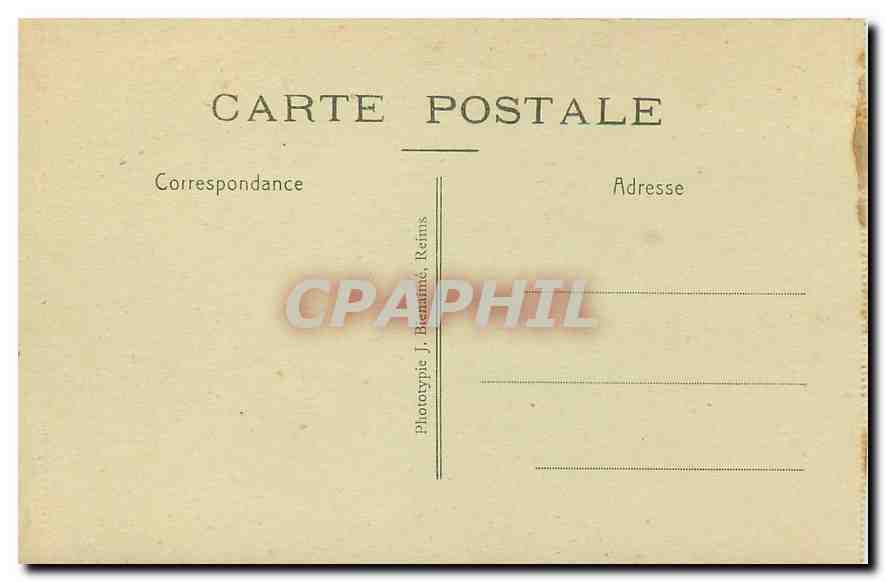 CPA Notre Dame de Liesse Moument aux Morts de la Grande Guerre  — Back