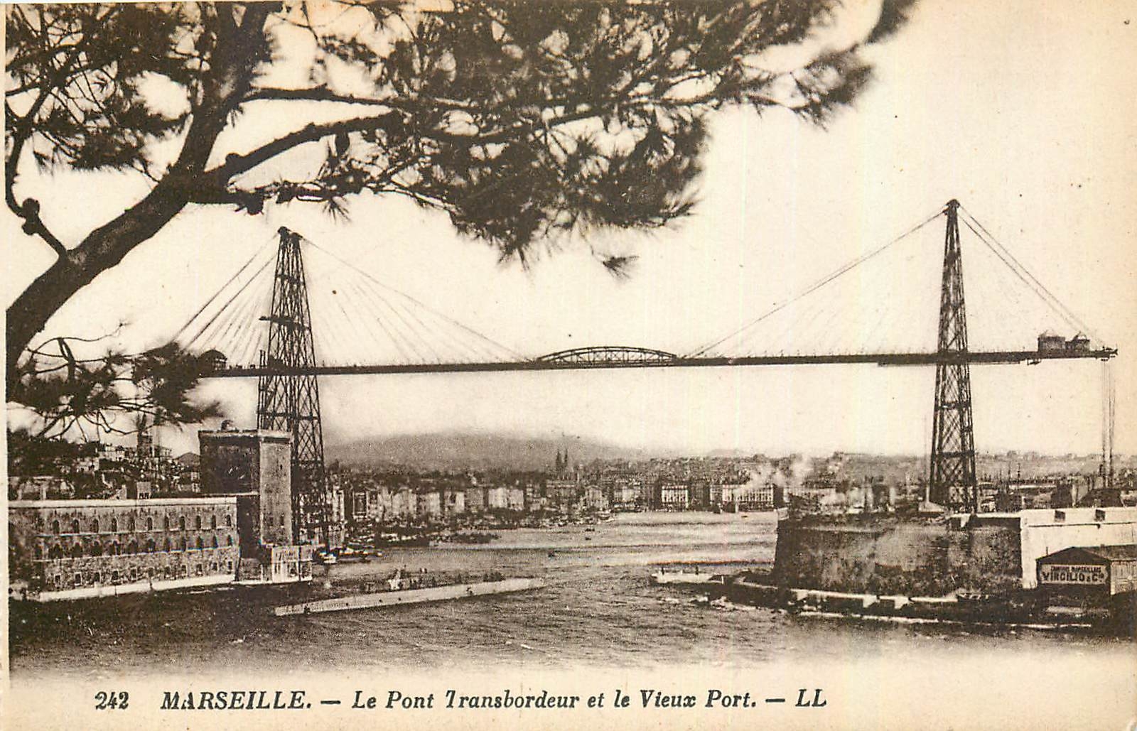 CPA Marseille Le Pont Transbordeur et le Vieux Port 