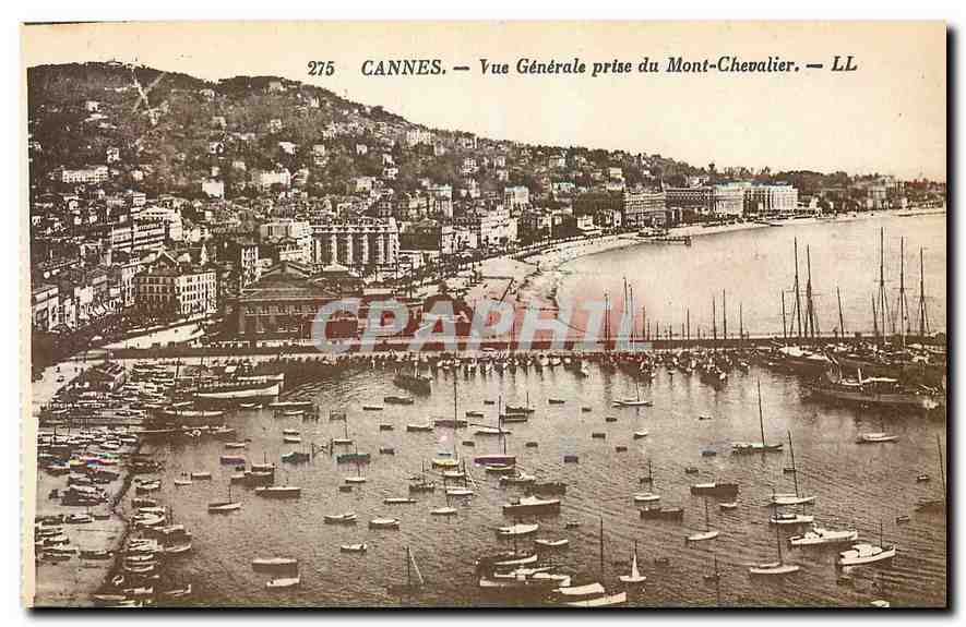 CPA Cannes Vue Generale prise du Mont Chevalier Bateaux