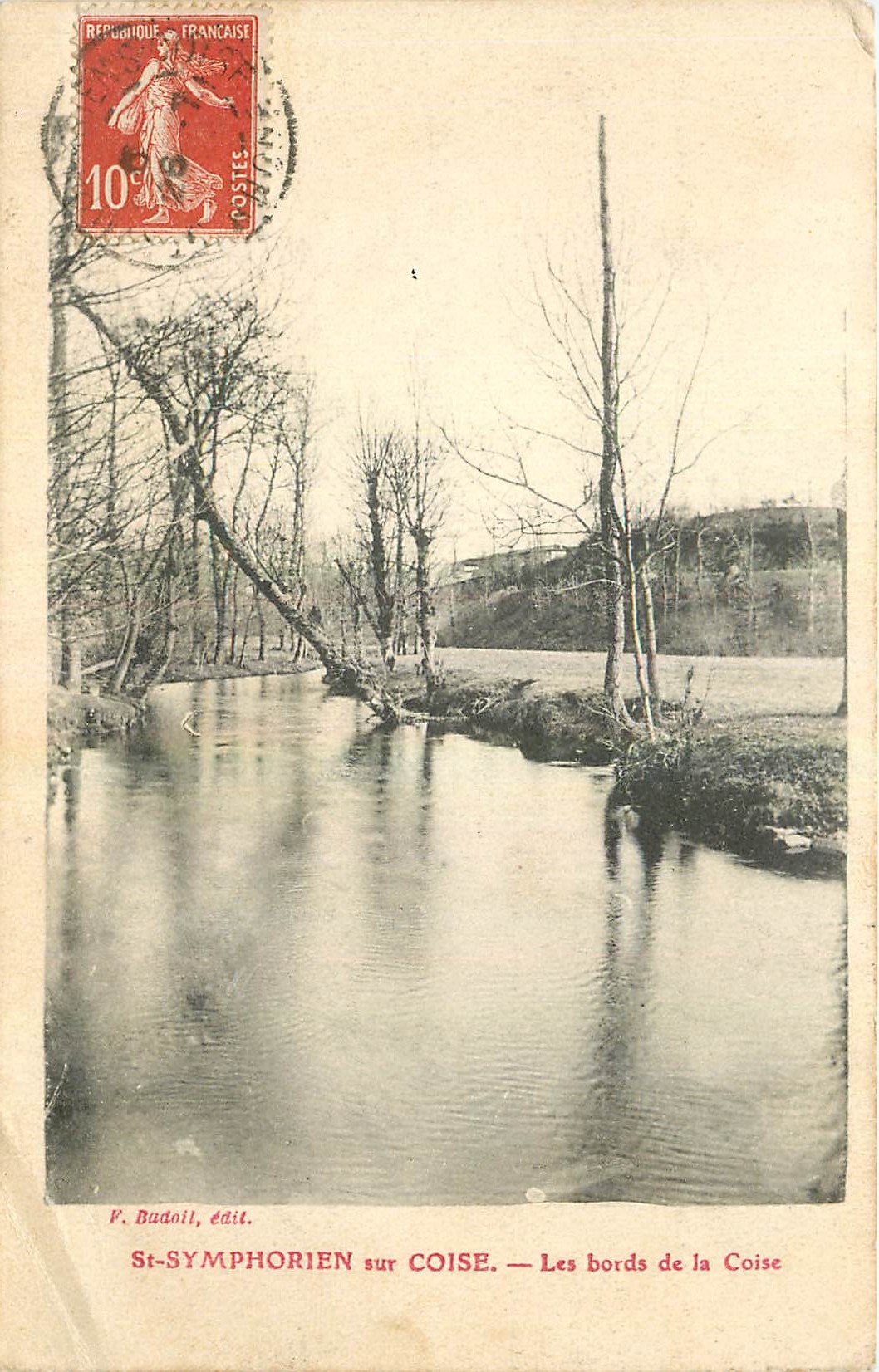 CPA St Symphorien sur Coise Les bords de la Coise 