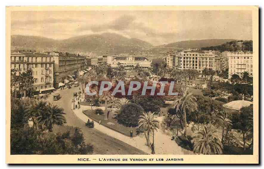 CPA Nice l'Avenue de Verdun et les Jardins 