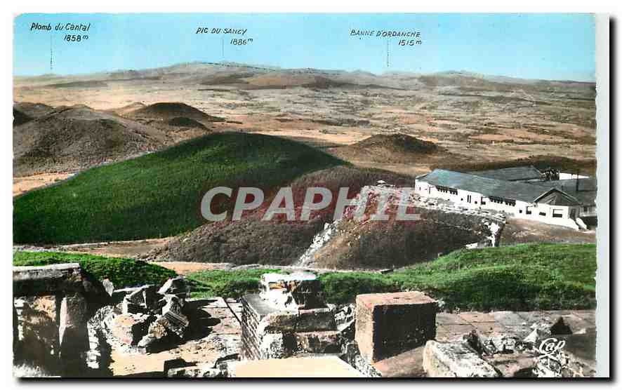 CPA Les Domes Sud vus du Puy de Dome 