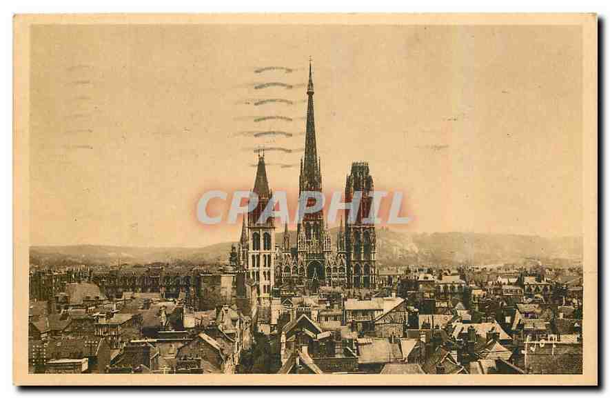 CPA Rouen Seine Inferieure Vue generale sur la Ville et la Cathedrale 