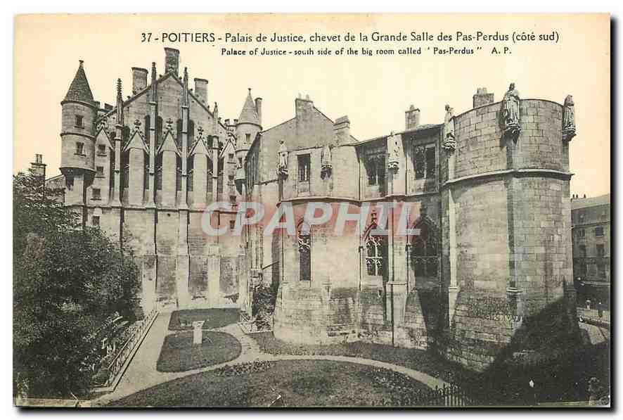 CPA Poitiers Palais de Justice chevet de la Grande Salle des Pas Perdus cote sud 