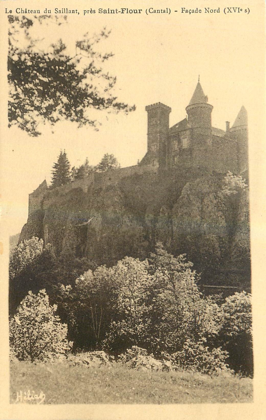 CPA Le Chateau du Saillant pres Saint Flour Cantal Facade Nord 