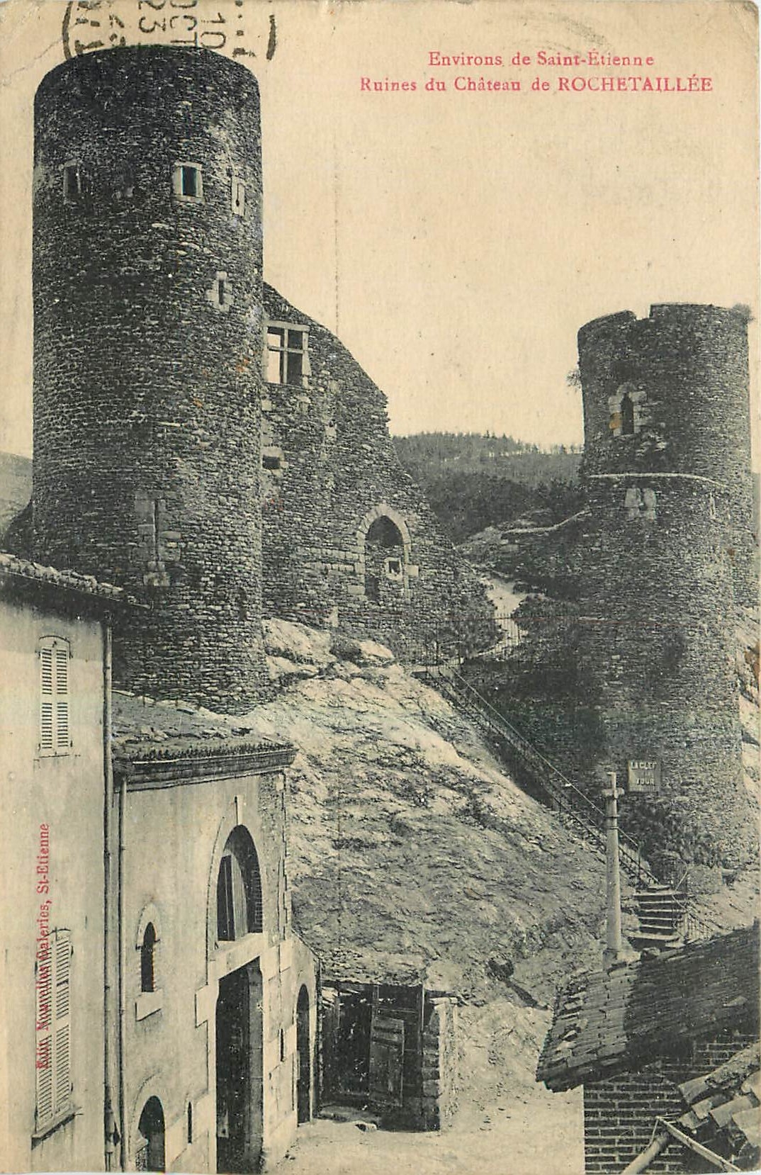 CPA Environs de Saint Etienne Ruines du Chateau de Rochetaillee 