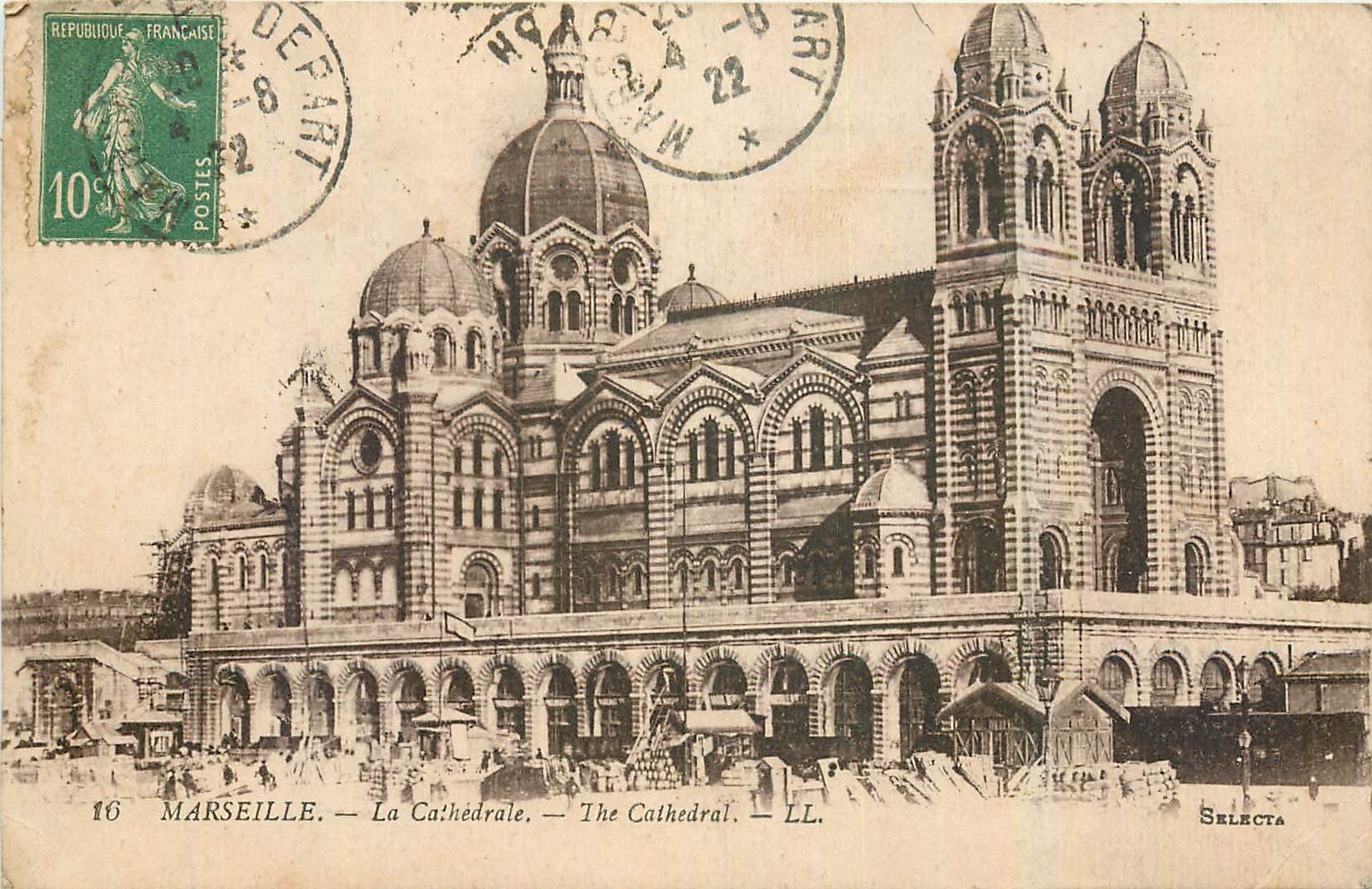 CPA Marseille La Cathedrale 
