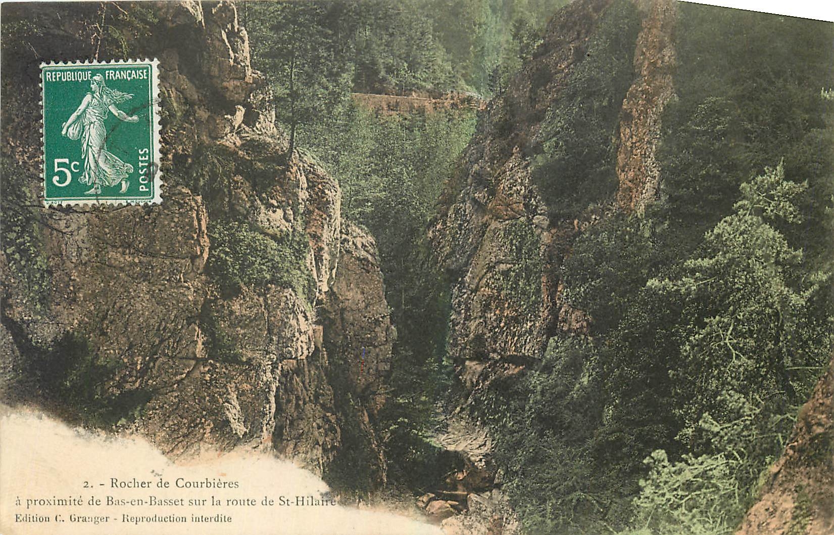 CPA Rocher de Courbieres a proximite de Bas en Basset sur la route de St Hilaire 
