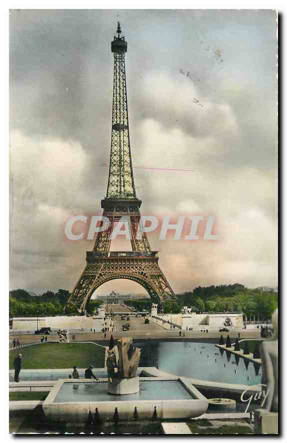 CPA Paris et ses Merveilles La Tour Eiffel vue des jardins du Trocadero 