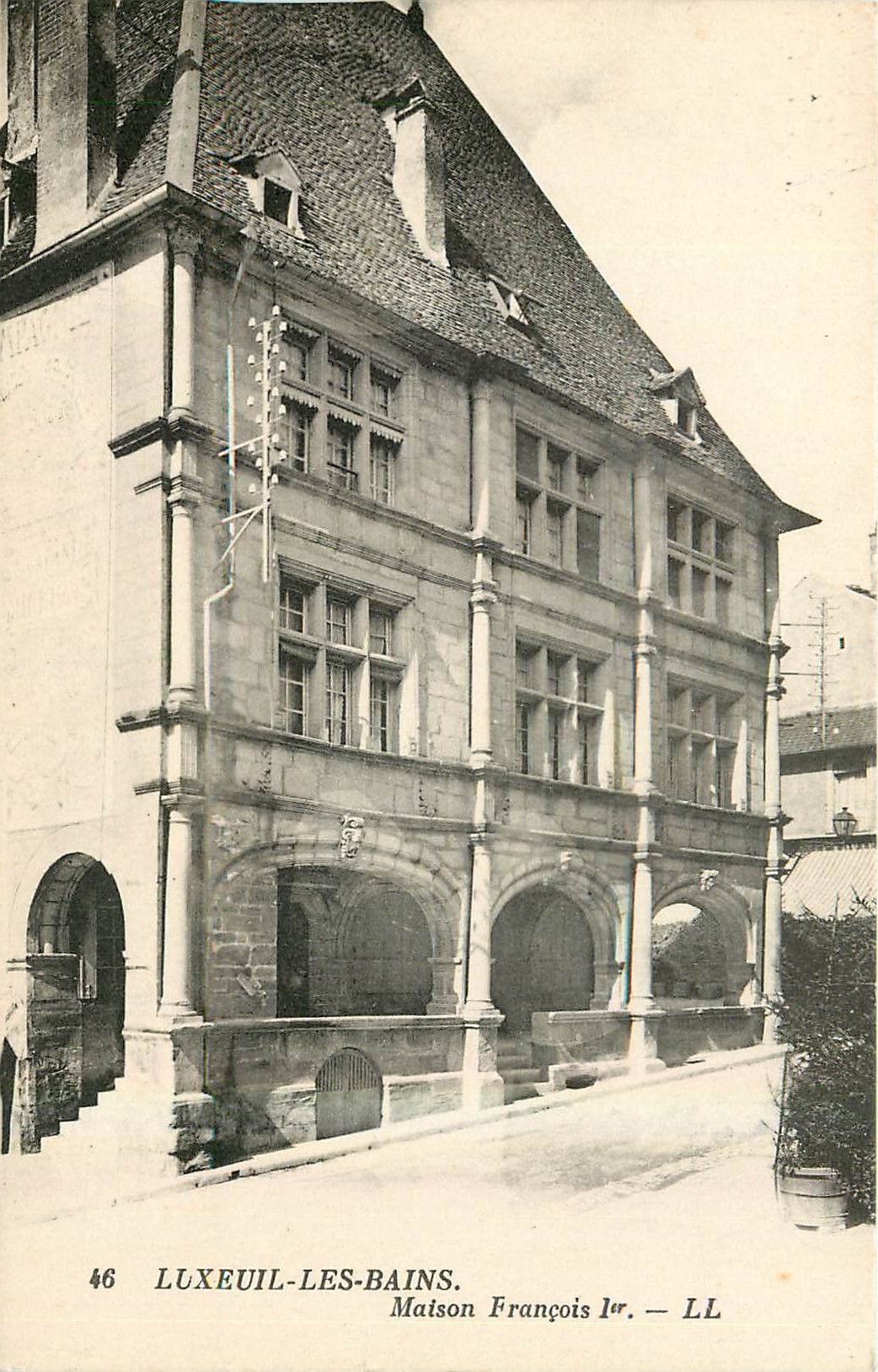 CPA Luxeuil les Bains Maison Francois I 