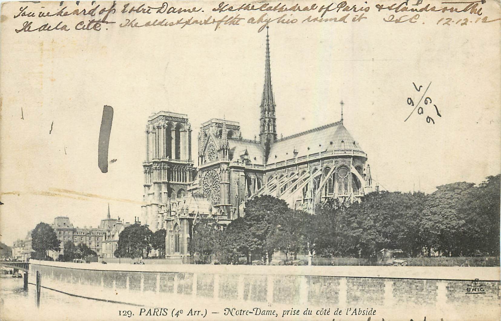 CPA Paris Notre Dame pise du cote de l'Abside 
