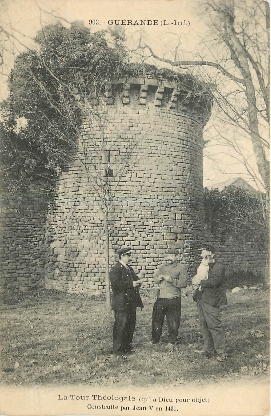 CPA Guerande L Inf La Tour Theologale 
