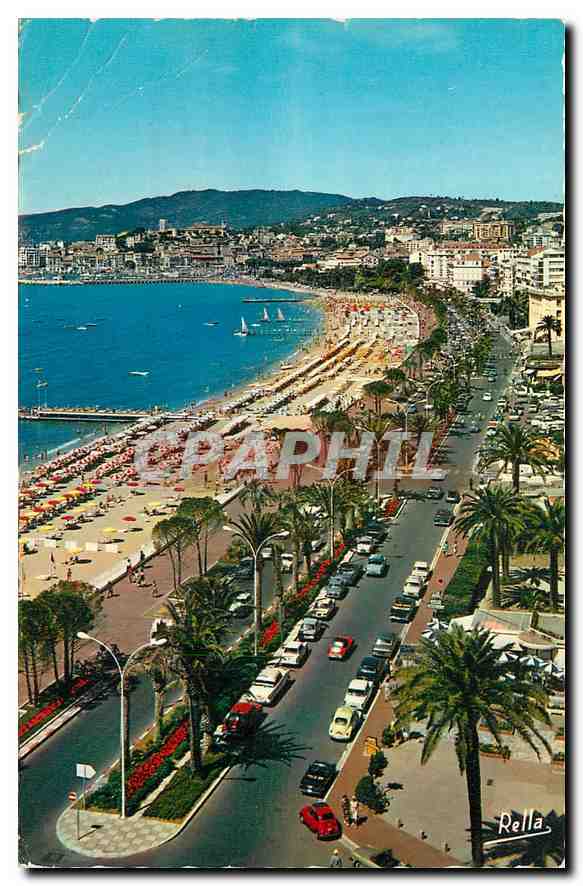 CPA La Cote d'Azur Cannes A M Vue panoramique sur la promenade la Croisette et la Suquet 