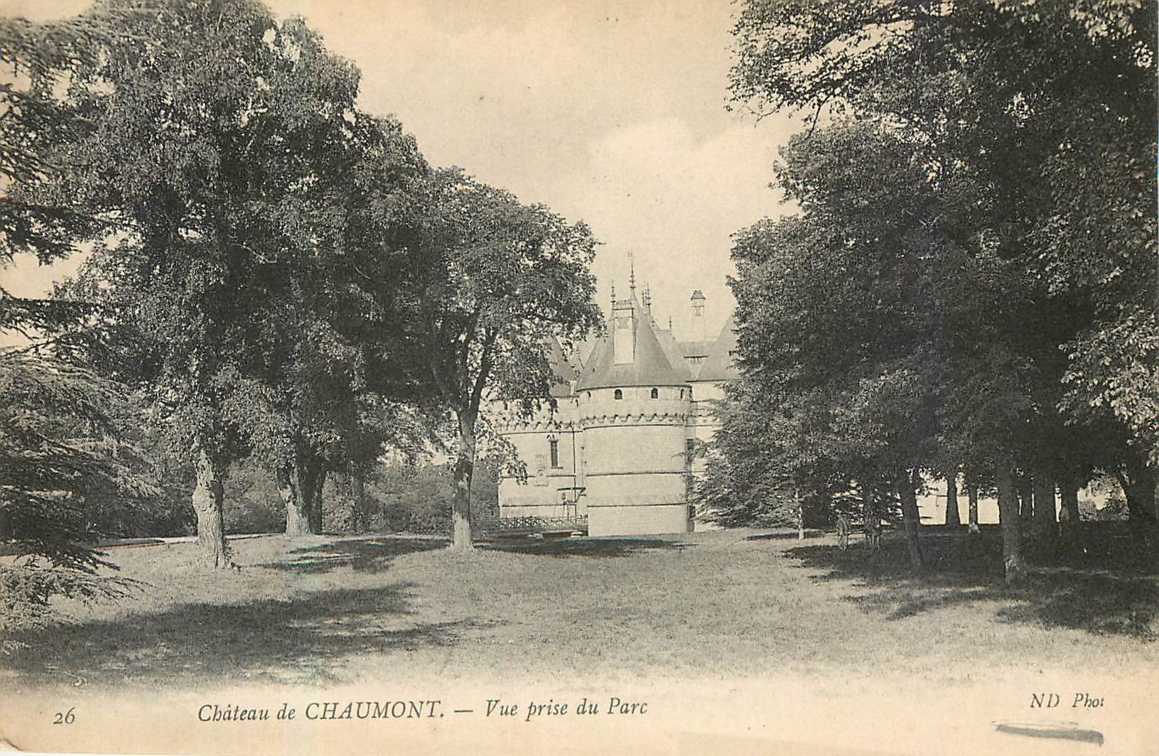 CPA Chateau de Chaumont Vue prise du Parc 
