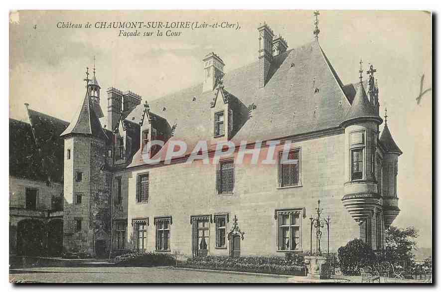 CPA Chateau de Chaumont sur Loire Loir et Cher Facade sur la Cour 