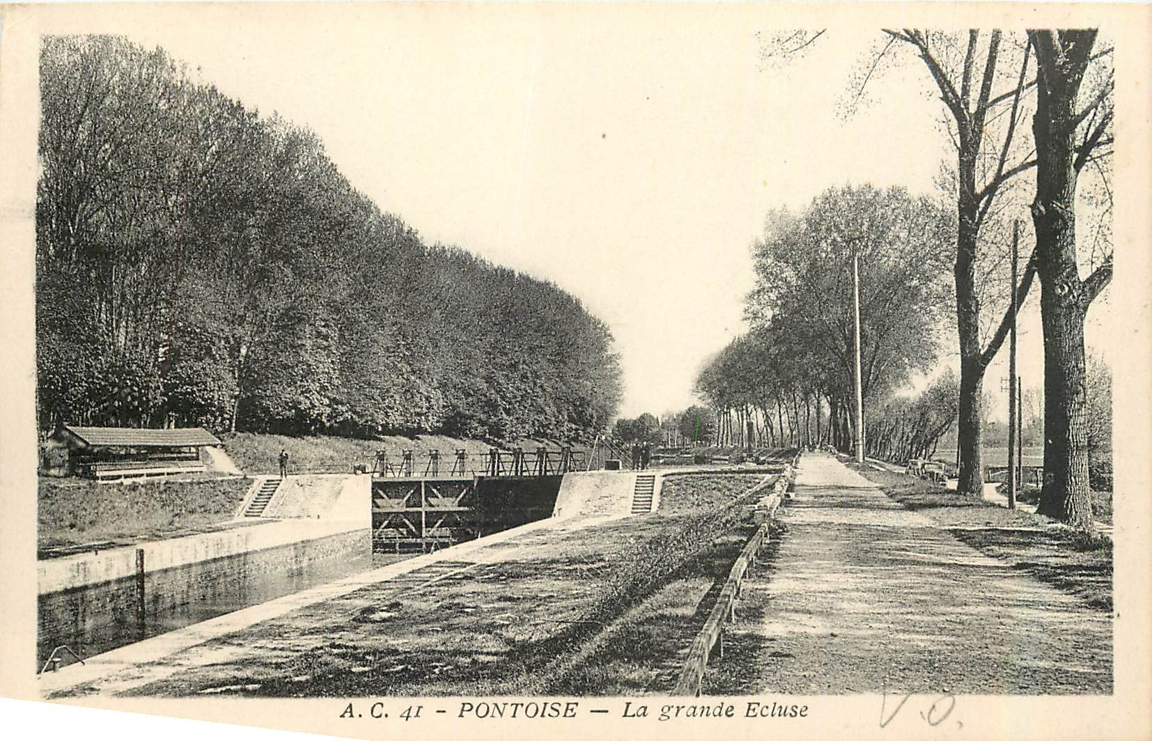 CPA Pontoise La Grande Ecluse 
