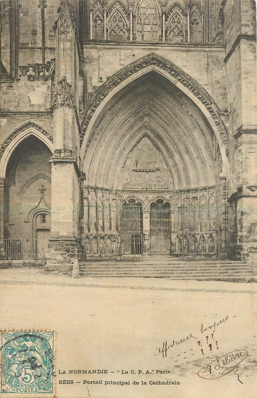 CPA La Normandie Sees Portail principal de la Cathedrale 