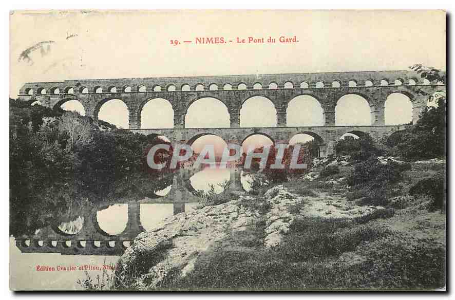 CPA Nimes le Pont du Gard 