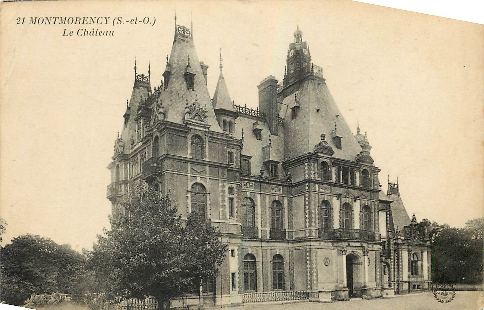 CPA Montmorency S et O Le Chateau 