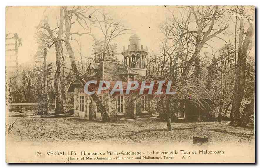 CPA Versailles Hameau de Marie Antoinette la Laiterie et la Tour de Malborough 