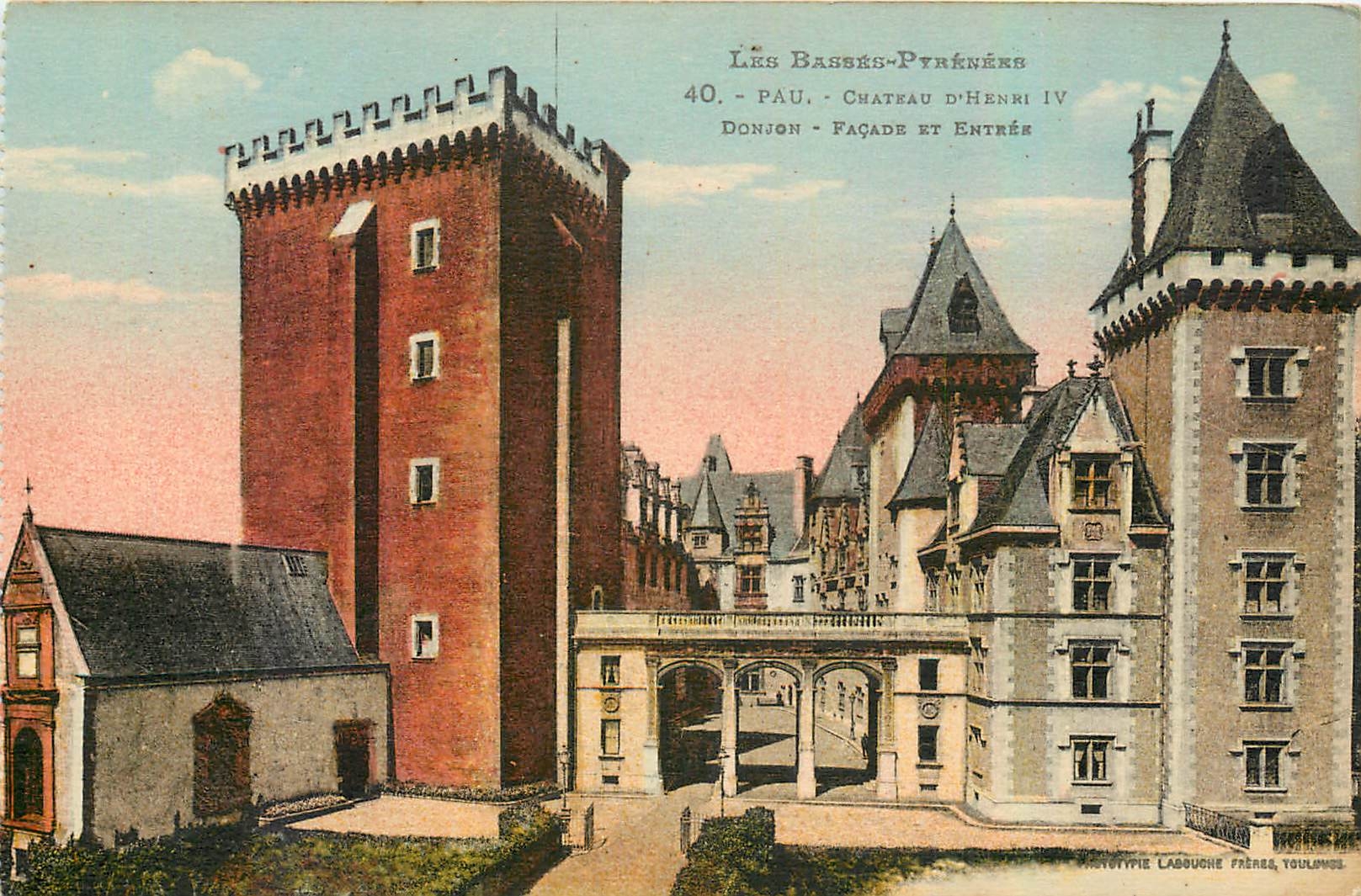 Pau - Château d'Henri IV - Donjon et façade