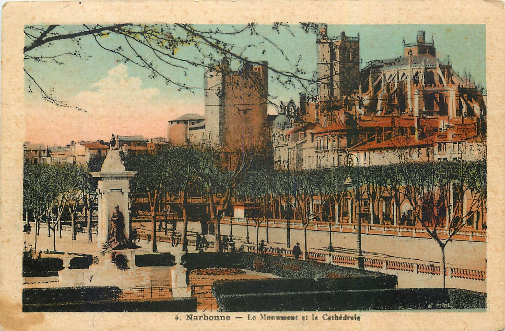 CPA Narbonne Le Monument et la Cathedrale 