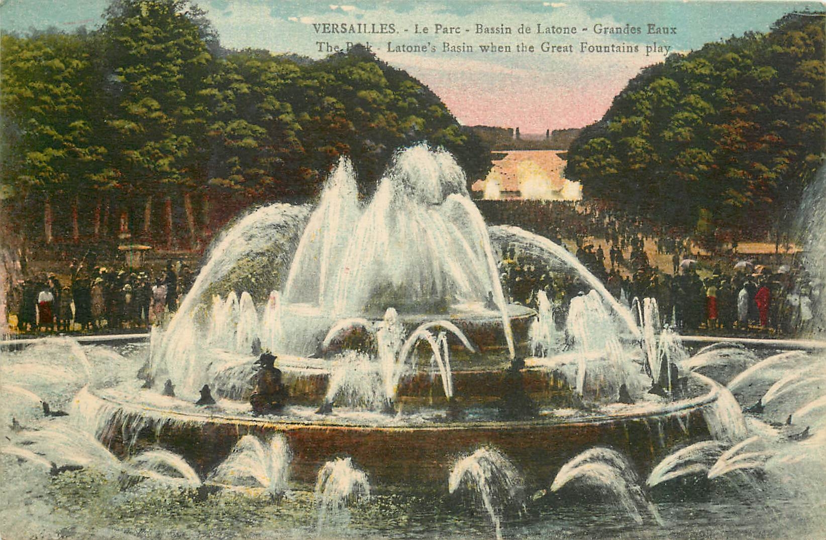 CPA Versailles Le Parc Bassin de Latone Grandes Eaux 