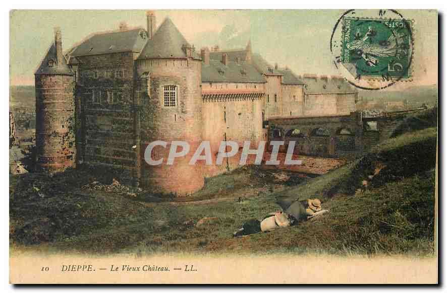 CPA Dieppe Le Vieux Chateau 