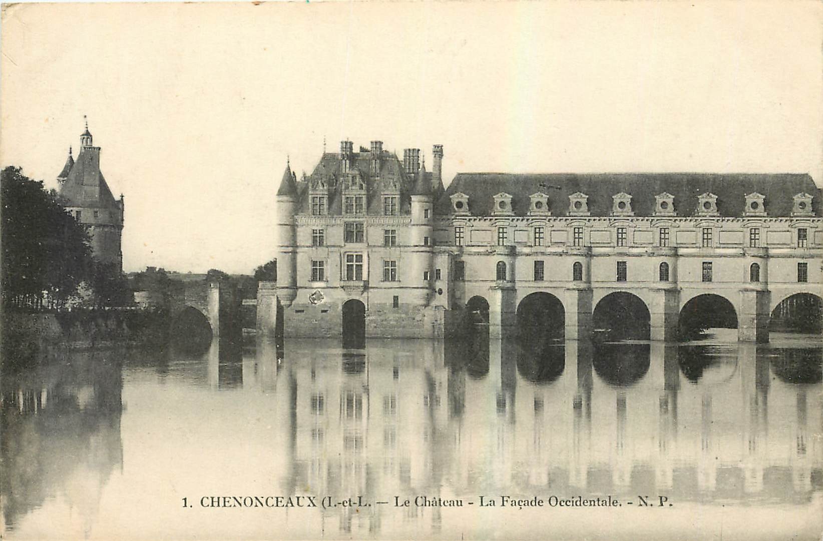 CPA Chenonceaux L et I Le Chateau La Facade Occidentale 