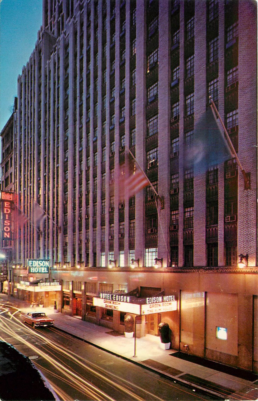 CPA New York's Friendliest Hotel Edison 46th to 47th Street 